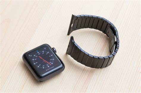 wirecutter best apple watch band